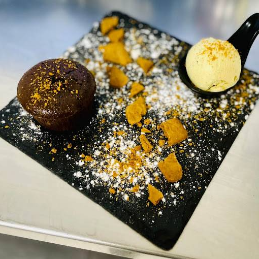 Le restaurant - La Petite Ristorante - Restaurant Yvré-l'Évêque - restaurant YVRE-L'EVEQUE