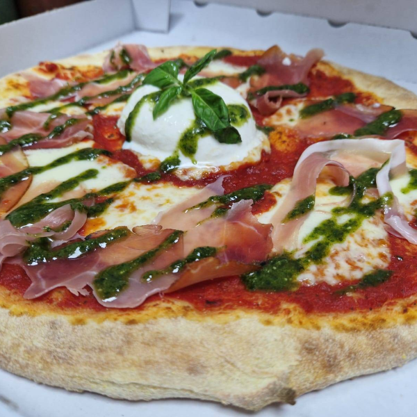 Le restaurant - La Petite Ristorante - Restaurant Yvré-l'Évêque - restaurant a faire YVRE-L'EVEQUE