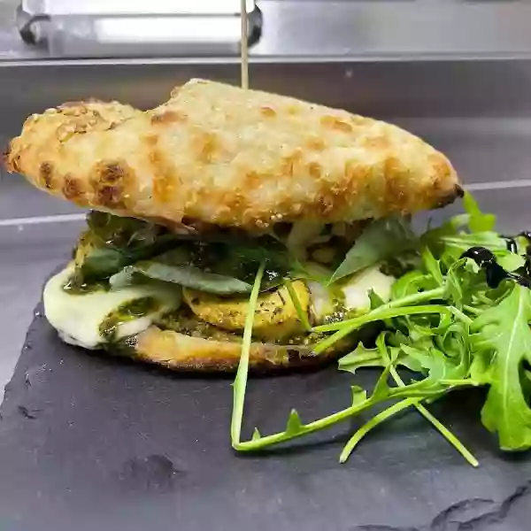 La Petite Ristorante - Restaurant Yvré-l'Évêque - bien manger YVRE-L'EVEQUE