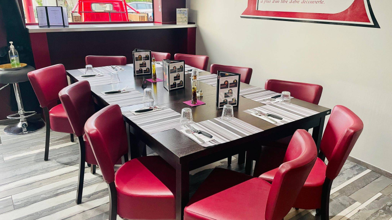 Le restaurant - La Petite Ristorante - Restaurant Yvré-l'Évêque - bon restaurant YVRE-L'EVEQUE